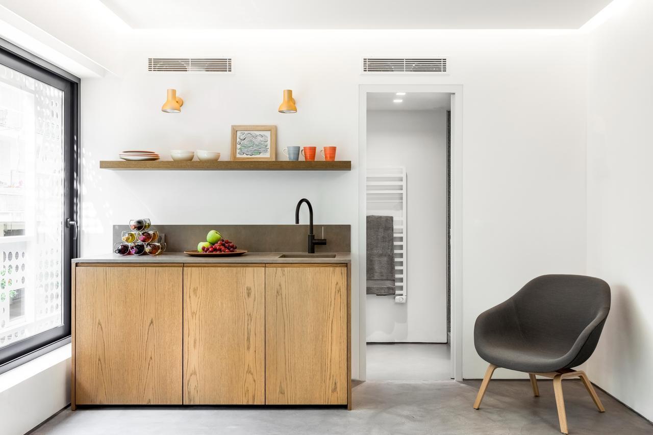 Urban Stripes Apartment Атина Екстериор снимка