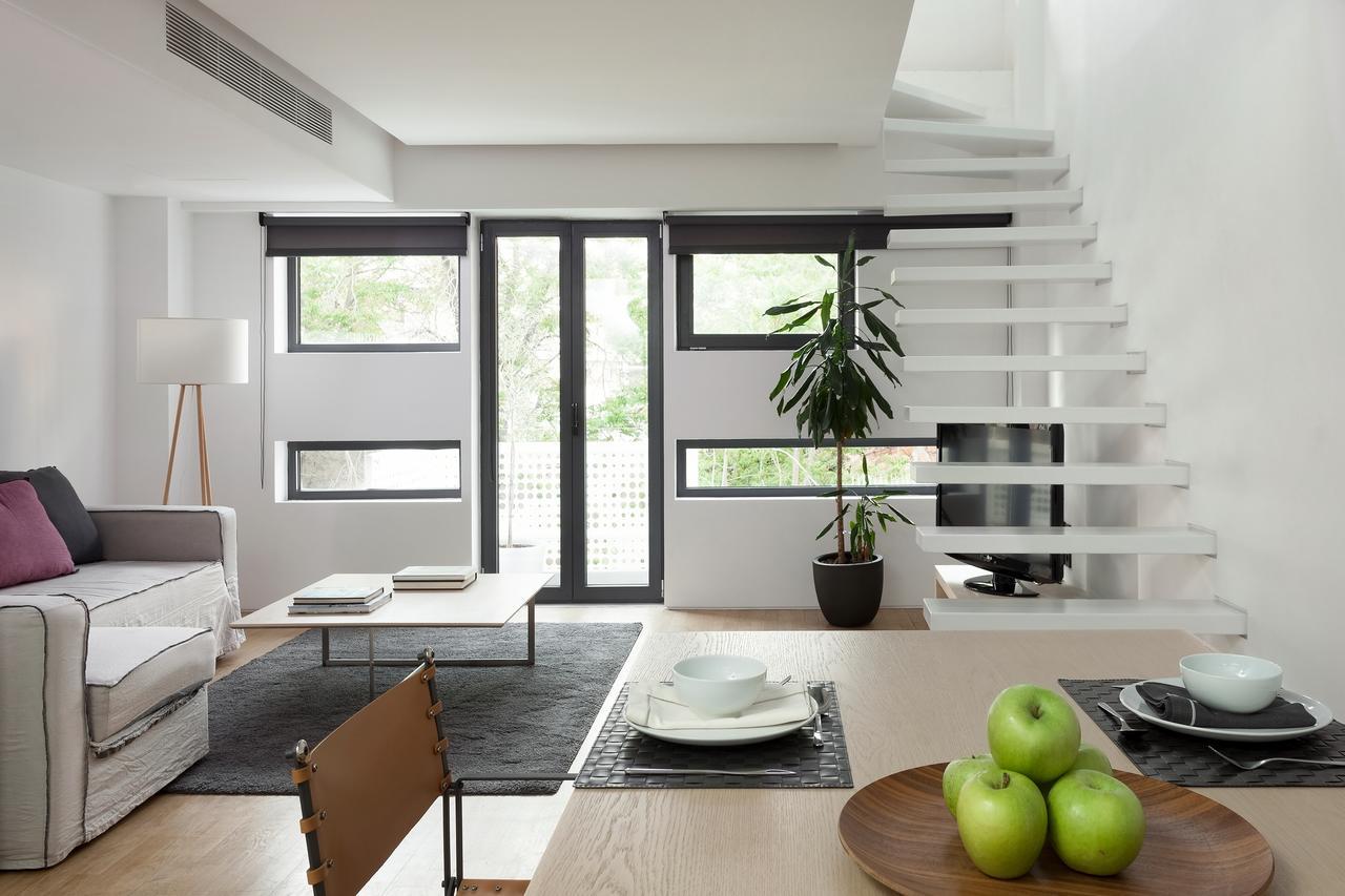 Urban Stripes Apartment Атина Екстериор снимка