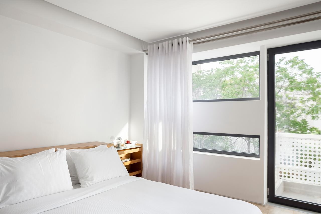 Urban Stripes Apartment Атина Екстериор снимка