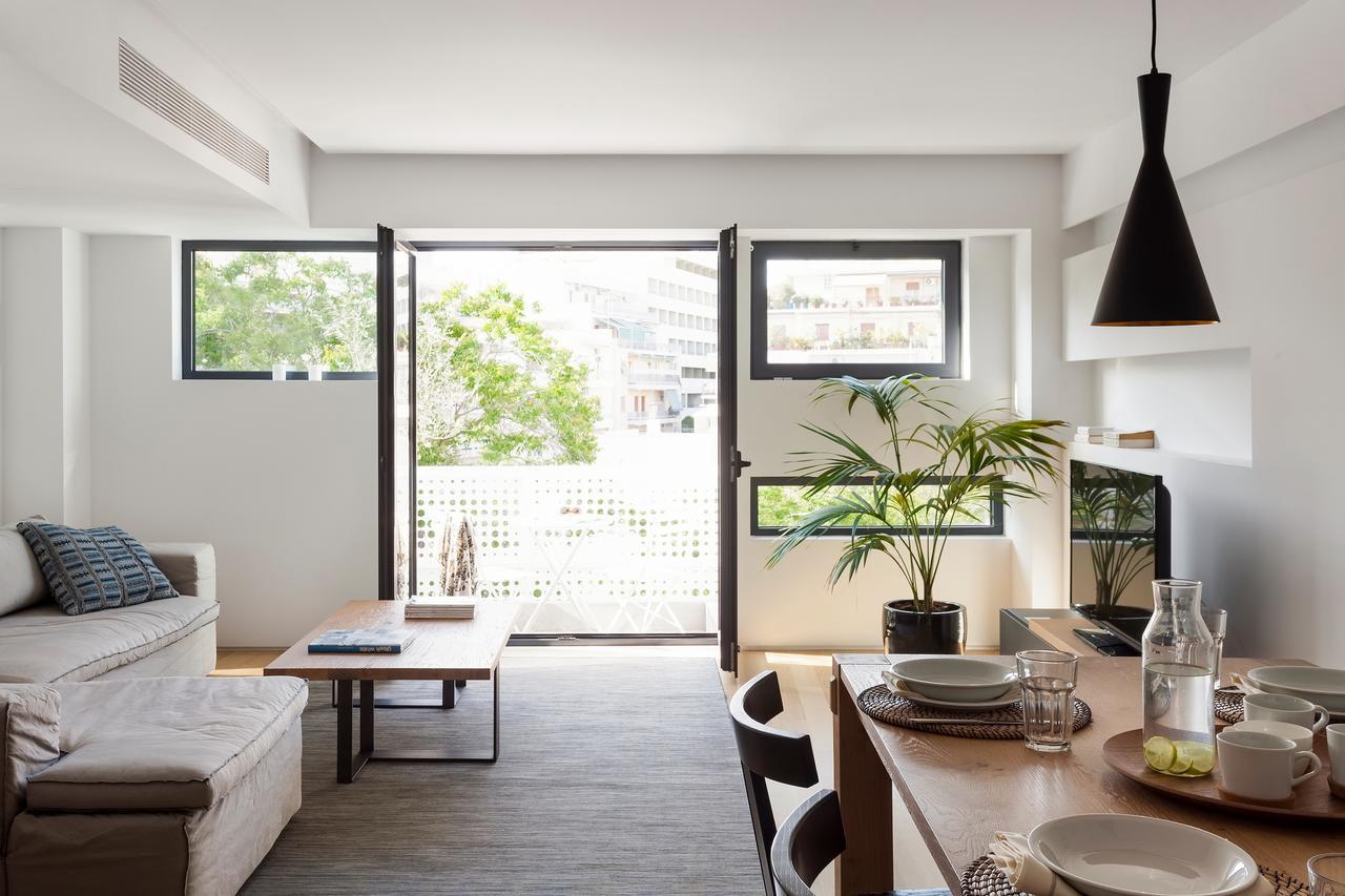 Urban Stripes Apartment Атина Екстериор снимка