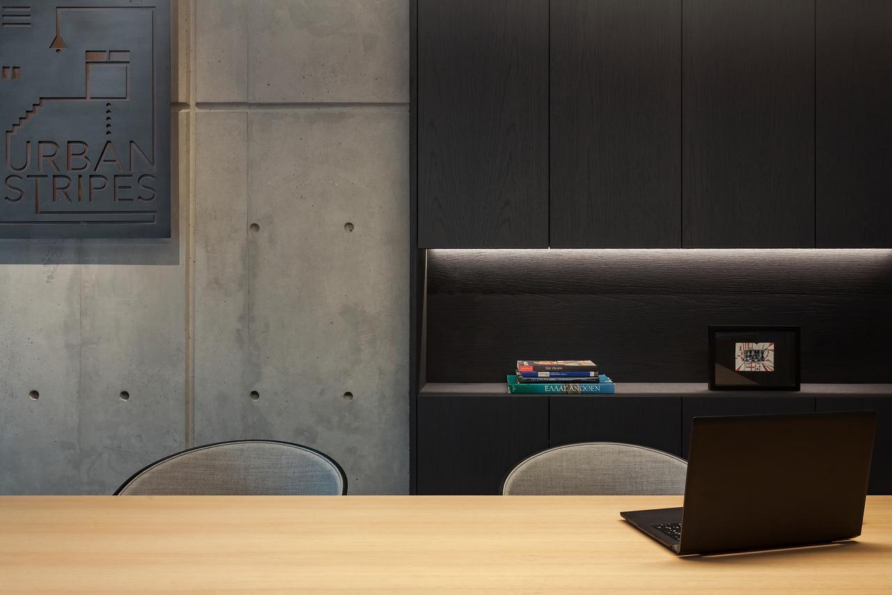 Urban Stripes Apartment Атина Екстериор снимка